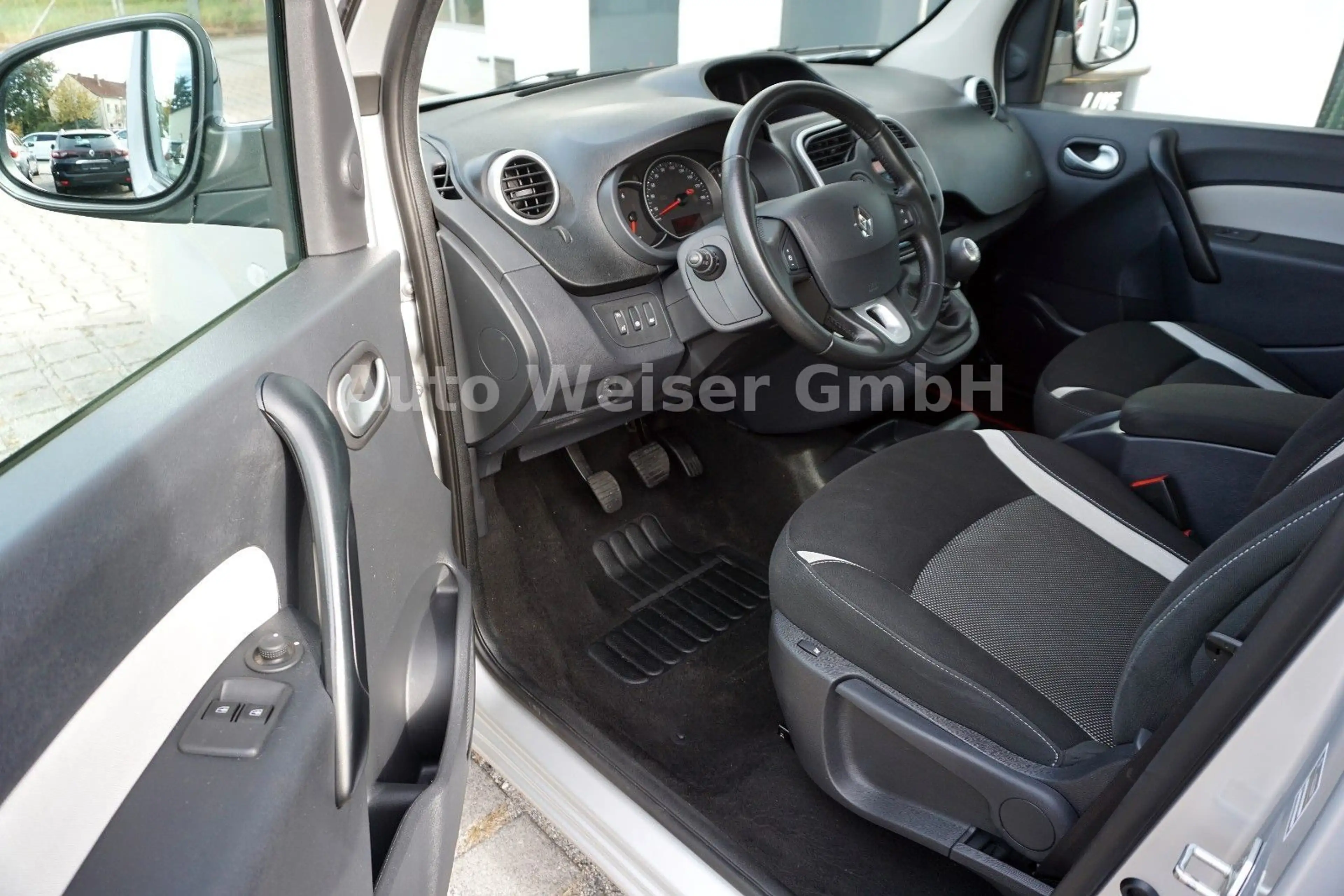Renault Kangoo Paris Klima SHZ — photo 12