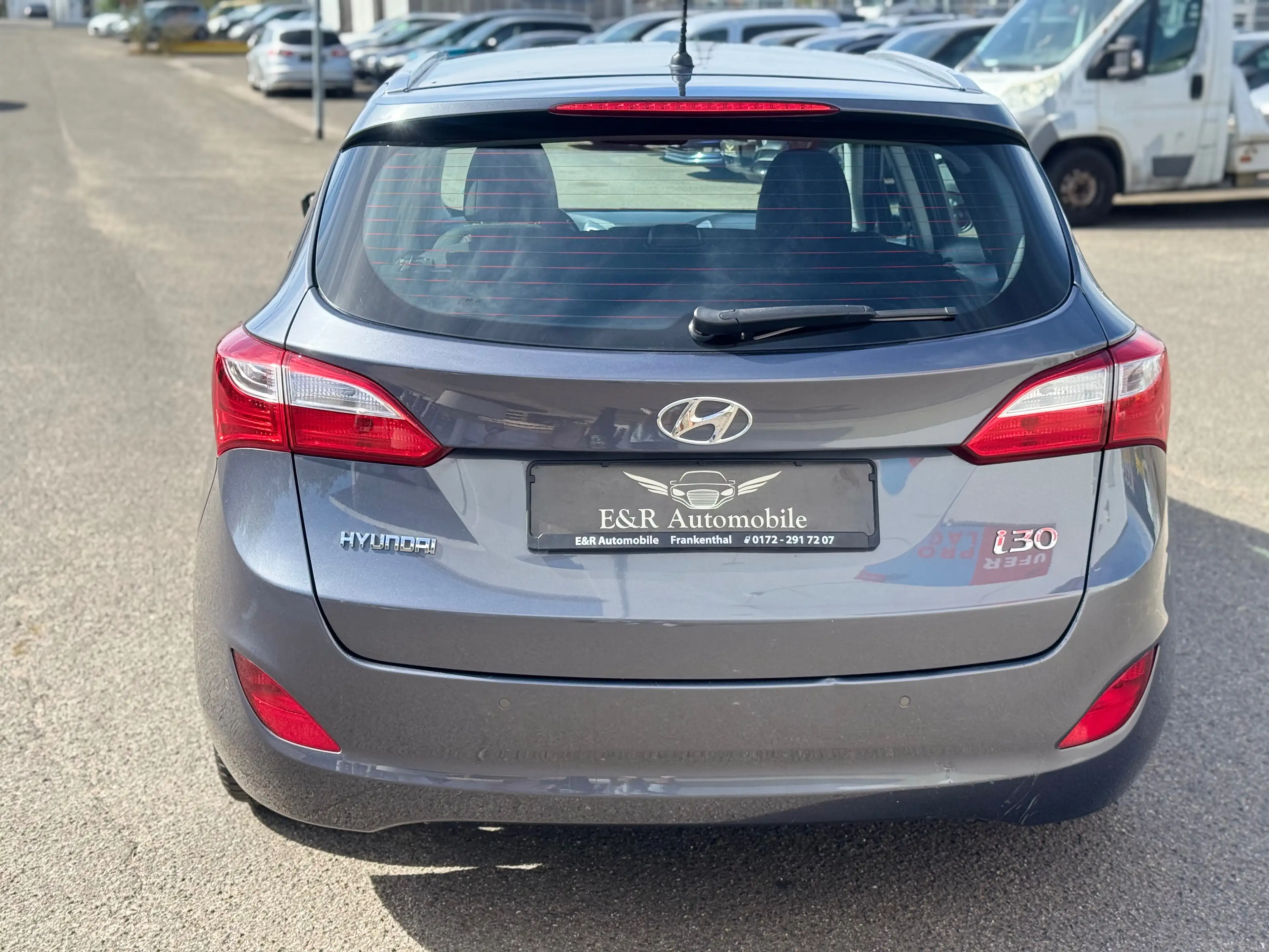 Hyundai i30 blue Classic — photo 3