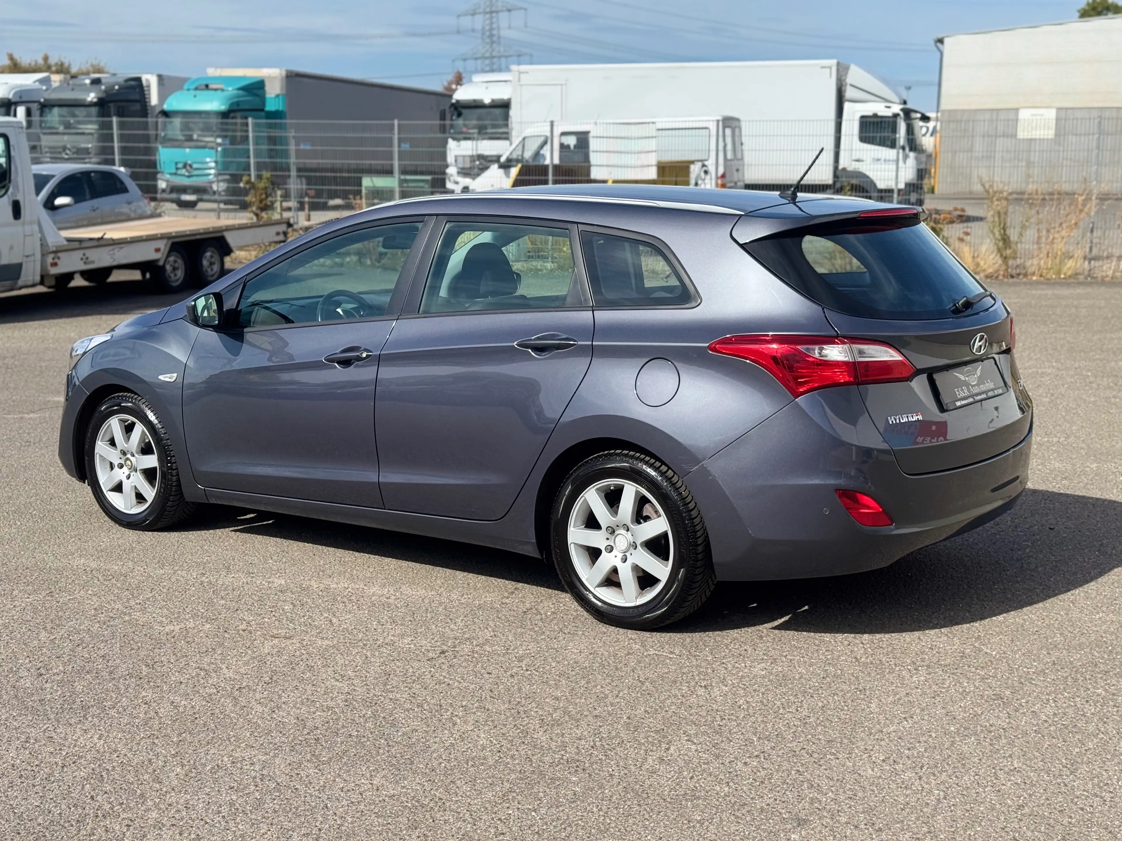 Hyundai i30 blue Classic — photo 2