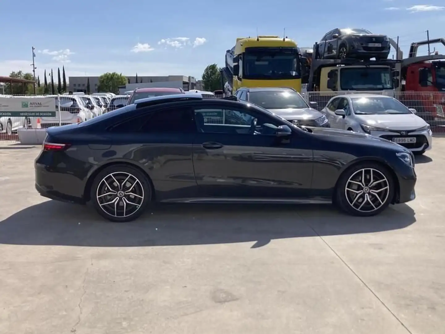 Mercedes-Benz E 220 Coupé E 220 d - 2