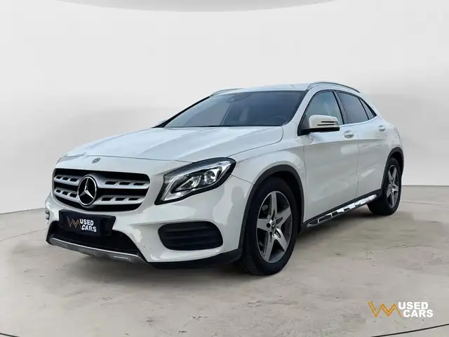 Mercedes-Benz GLA 200 GLA 200 d Automatic Premium