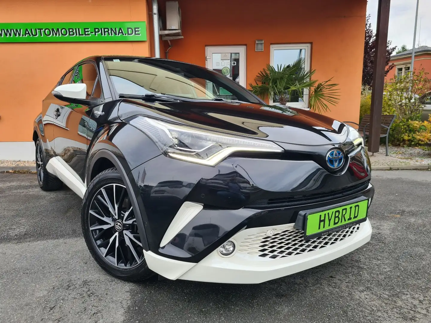 Toyota C-HR Hybrid TeamD KEYGO/NAVI/LED/DAB/a.AHK Noir - 1
