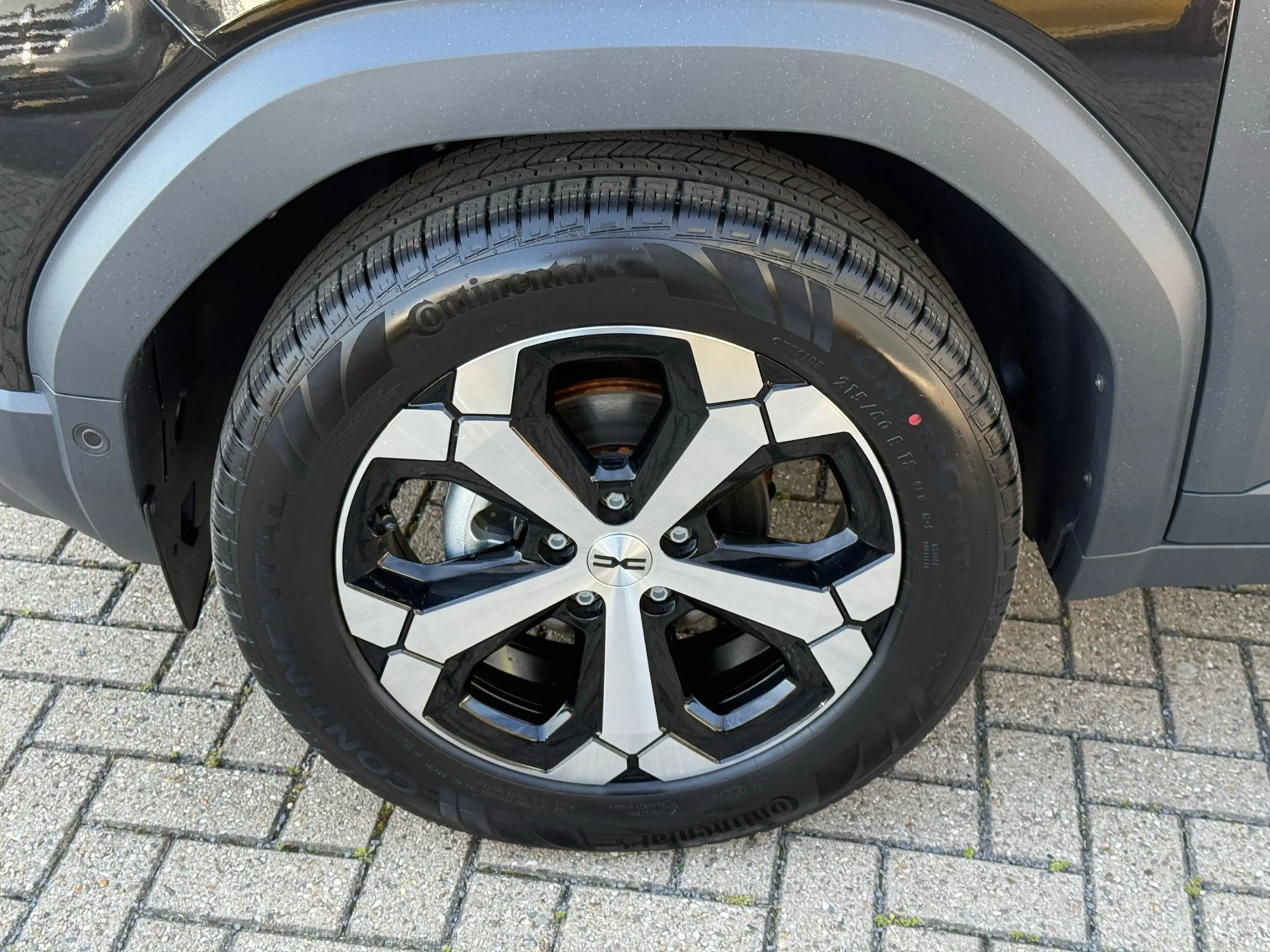 Dacia Duster 1.3 TCe 150 EDC Journey City Paket — photo 3