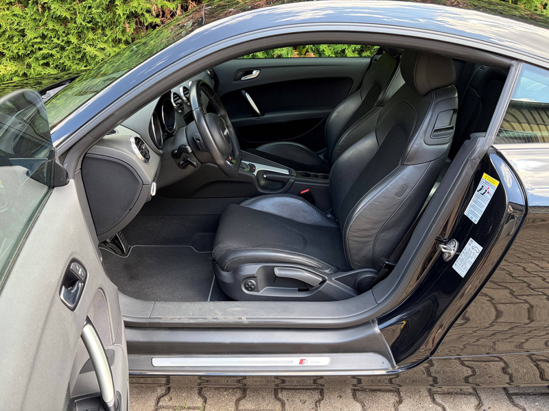 Audi TT 1.8 TFSI Coupe S-Line*Navi*19 zoll* — photo 10