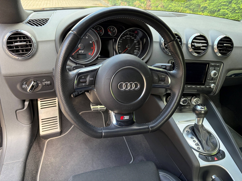 Audi TT 1.8 TFSI Coupe S-Line*Navi*19 zoll* — photo 12