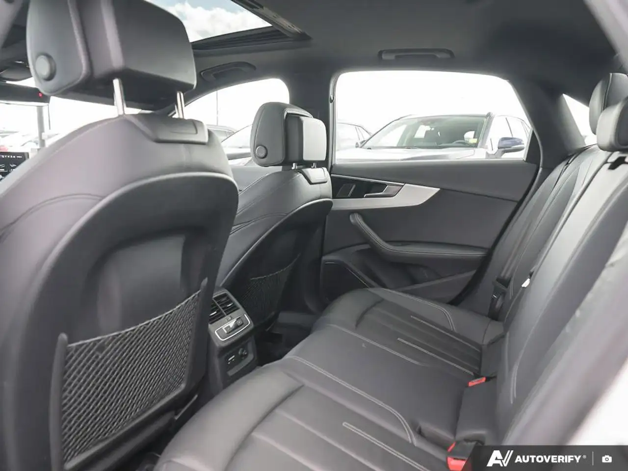 Audi A4 снимка Audi A4