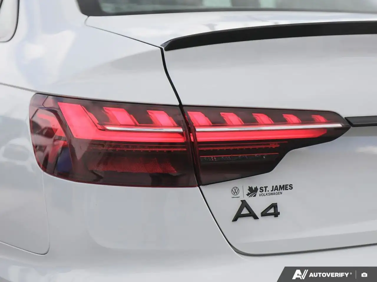 Audi A4 снимка Audi A4