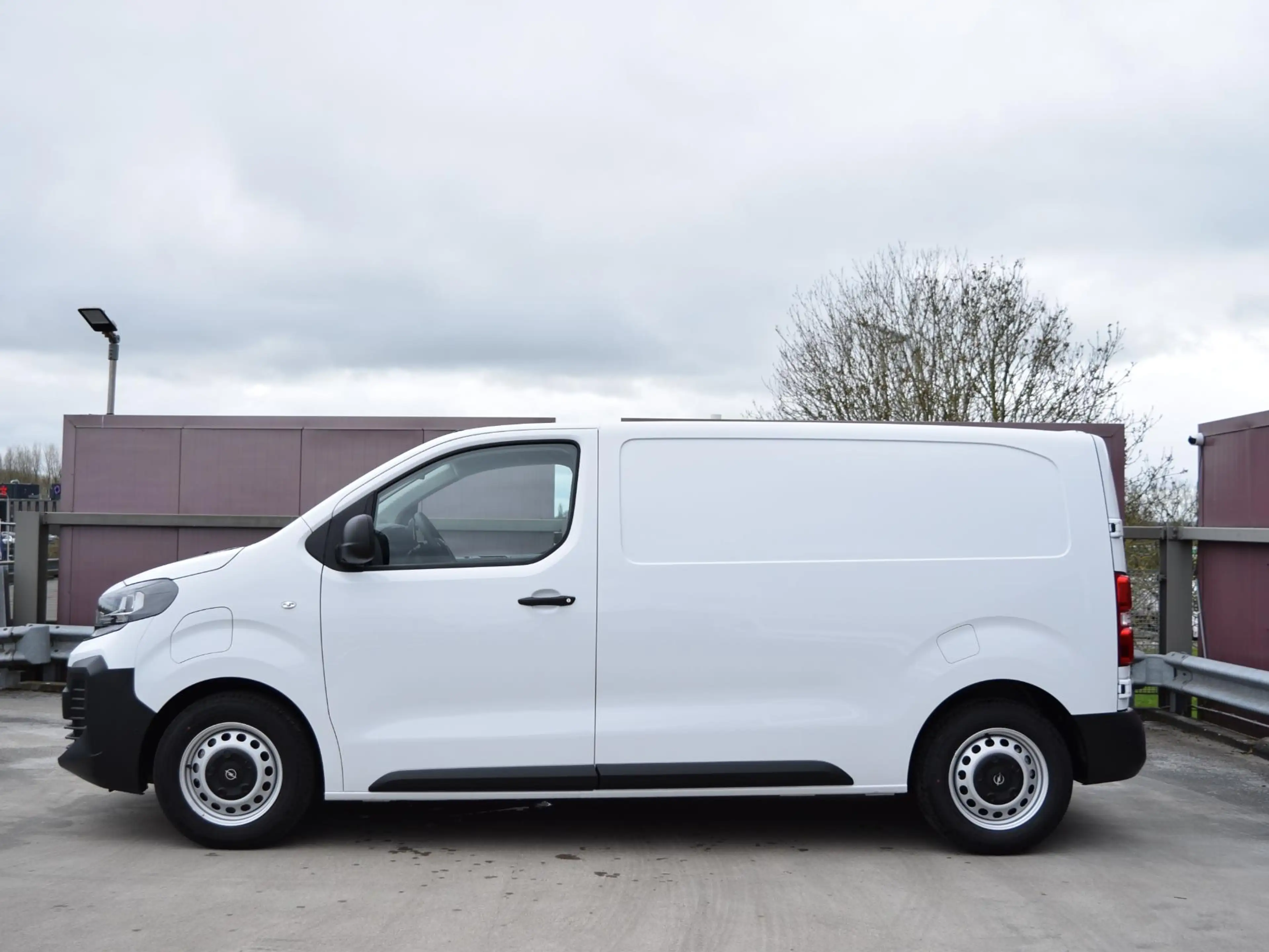 Opel Vivaro-e Electric L2 75 kWh | tot 8 jaar garantie | Apple C — photo 2