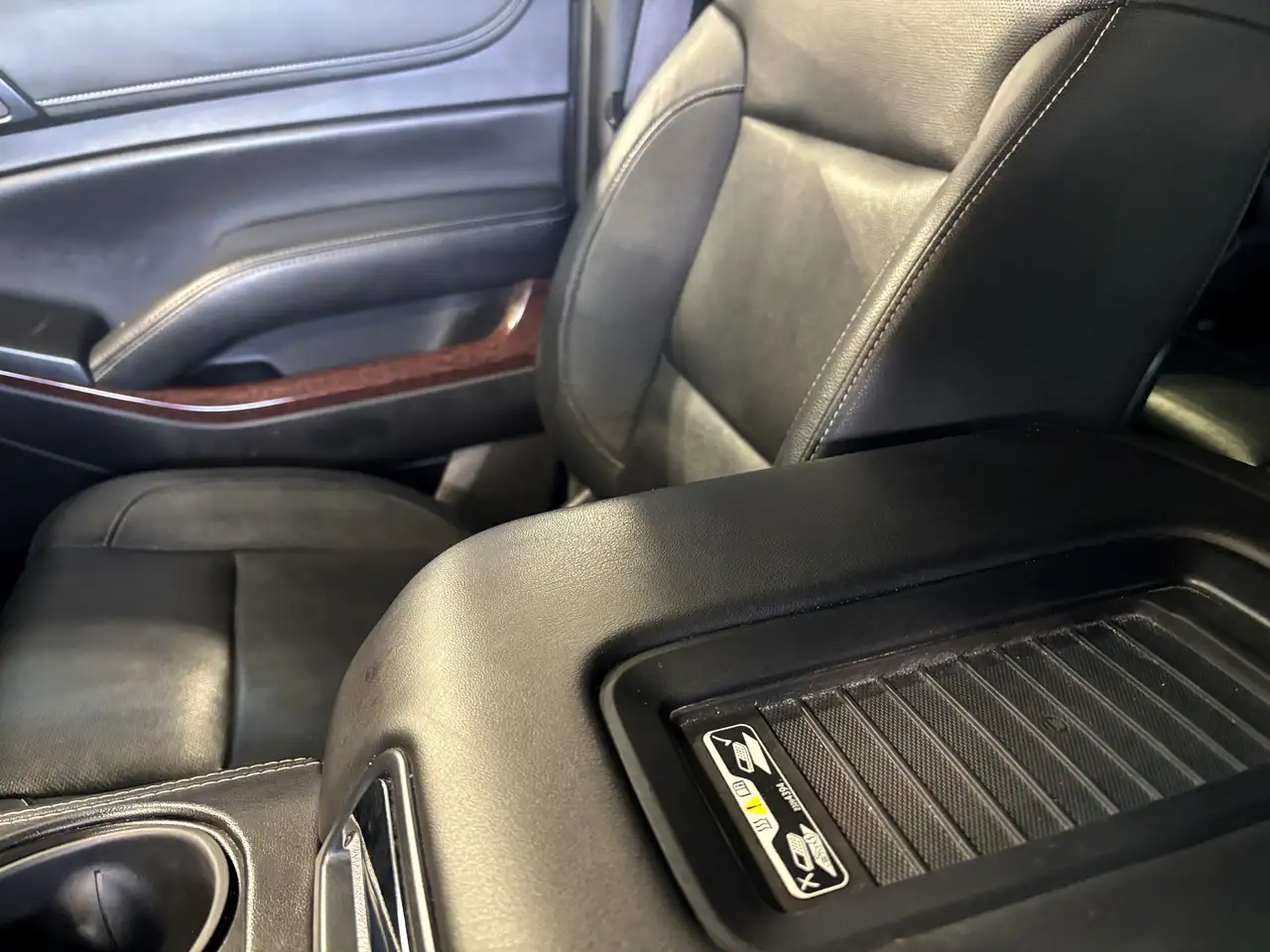 GMC Yukon снимка GMC Yukon