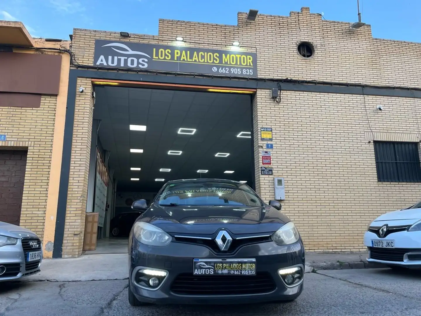 Renault Fluence 1.5dCi Dynamique 110 Gris - 1