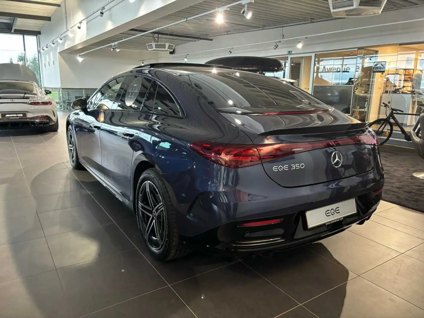 Mercedes-Benz EQE 350 AMG LINE (Arlon +32 63 22 05 90) Bleu - 2