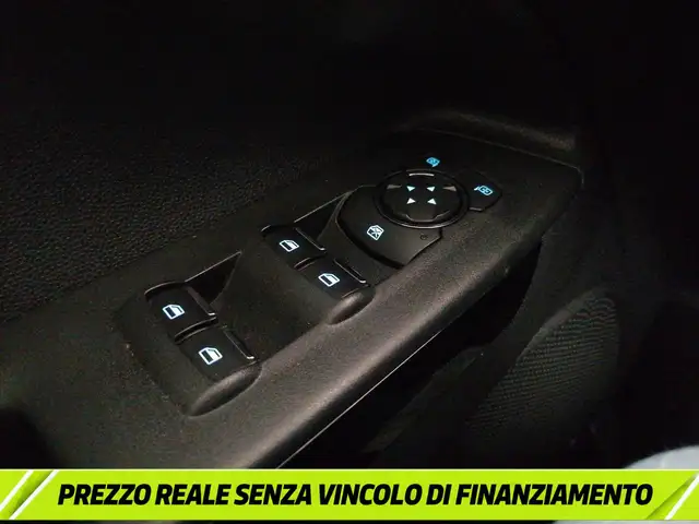 Ford EcoSport view 22