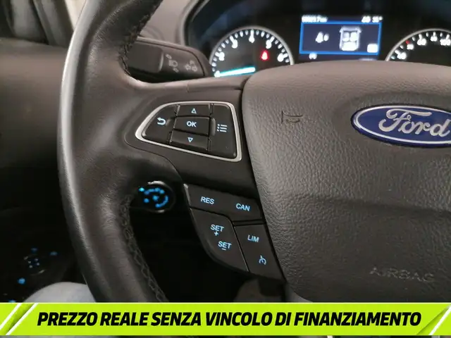 Ford EcoSport view 20