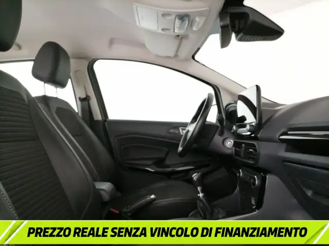 Ford EcoSport view 6