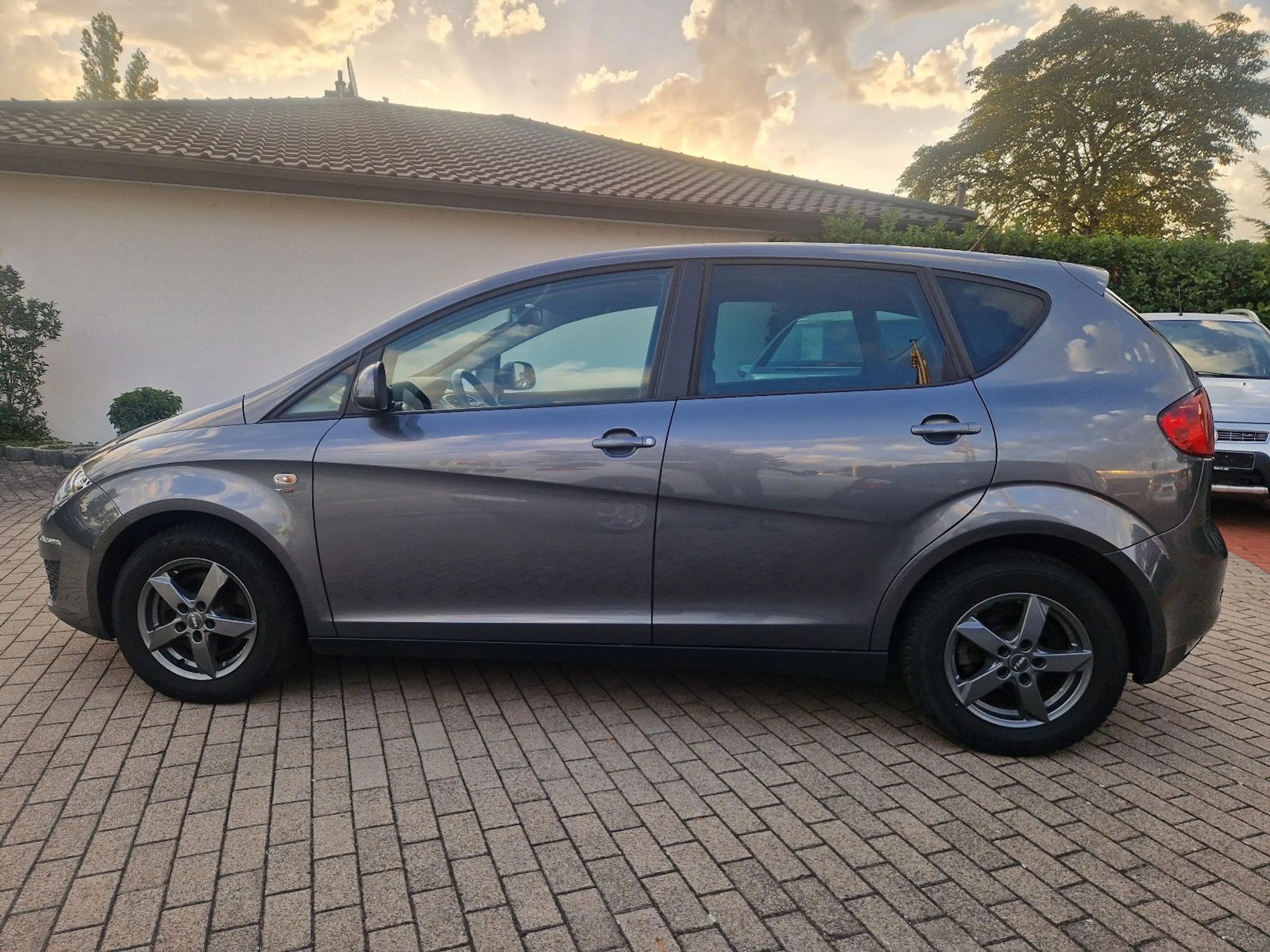 SEAT Altea SEAT Altea 1.8 TSI Automatik | TÜV NEU | SHZ/SHF — photo 2