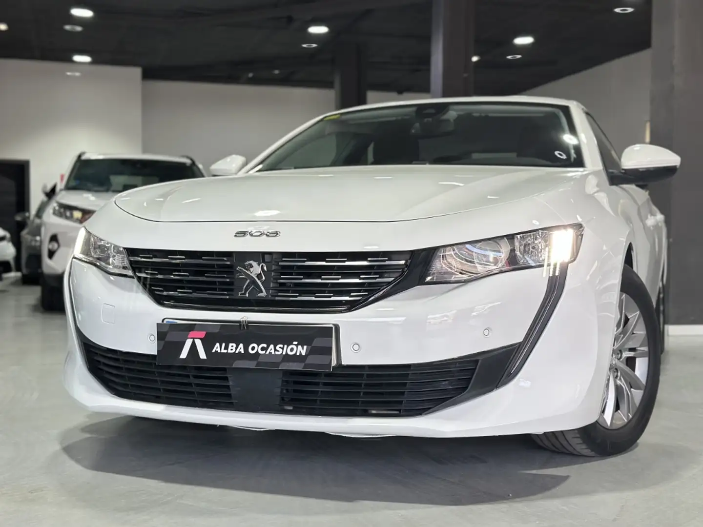 Peugeot 508 1.5BlueHDi S&S Business Line 130 Wit - 2