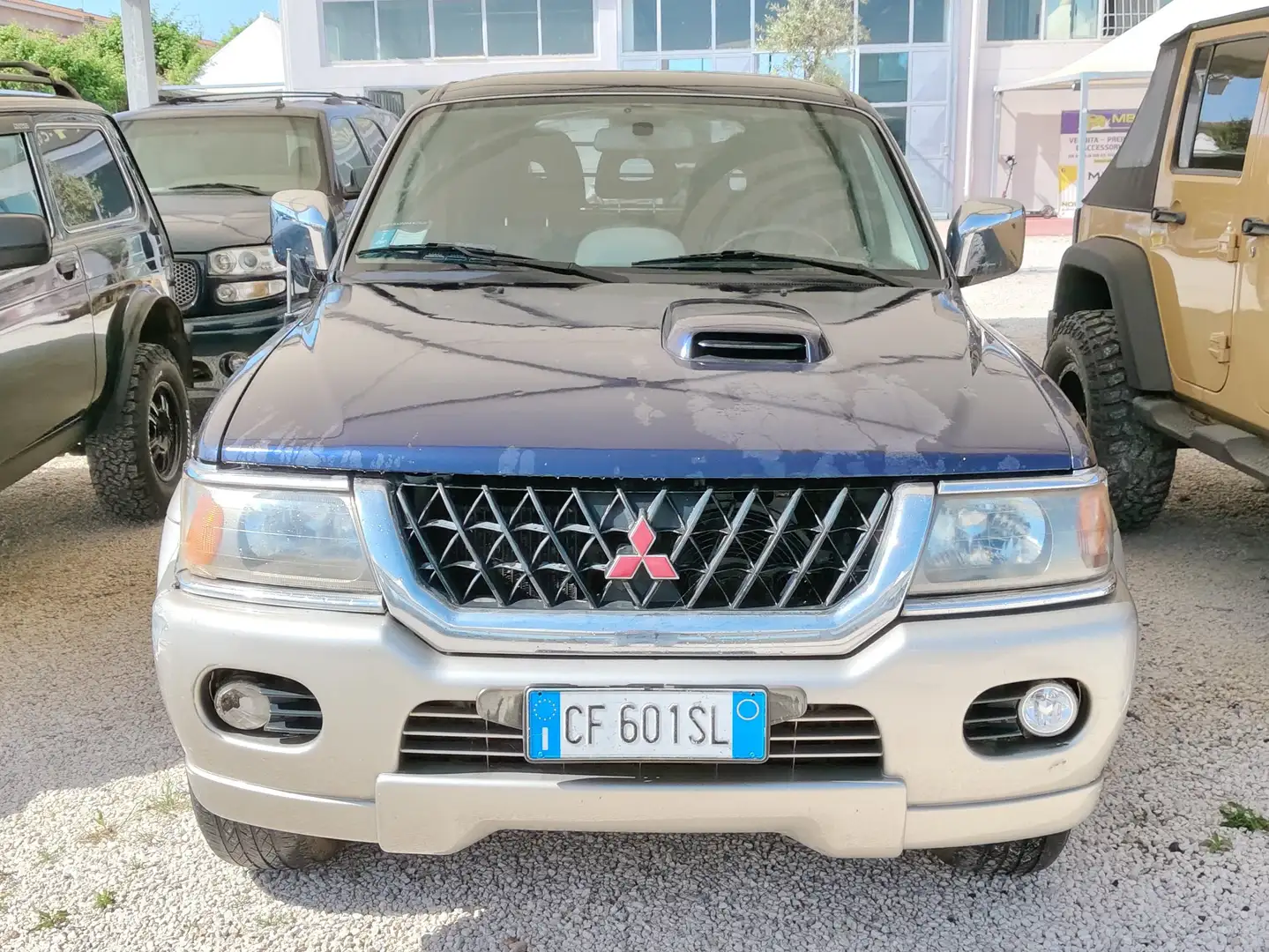 Mitsubishi Pajero Sport Pajero Sport Wagon 2.5 tdi GLS Target 115cv Albastru - 1