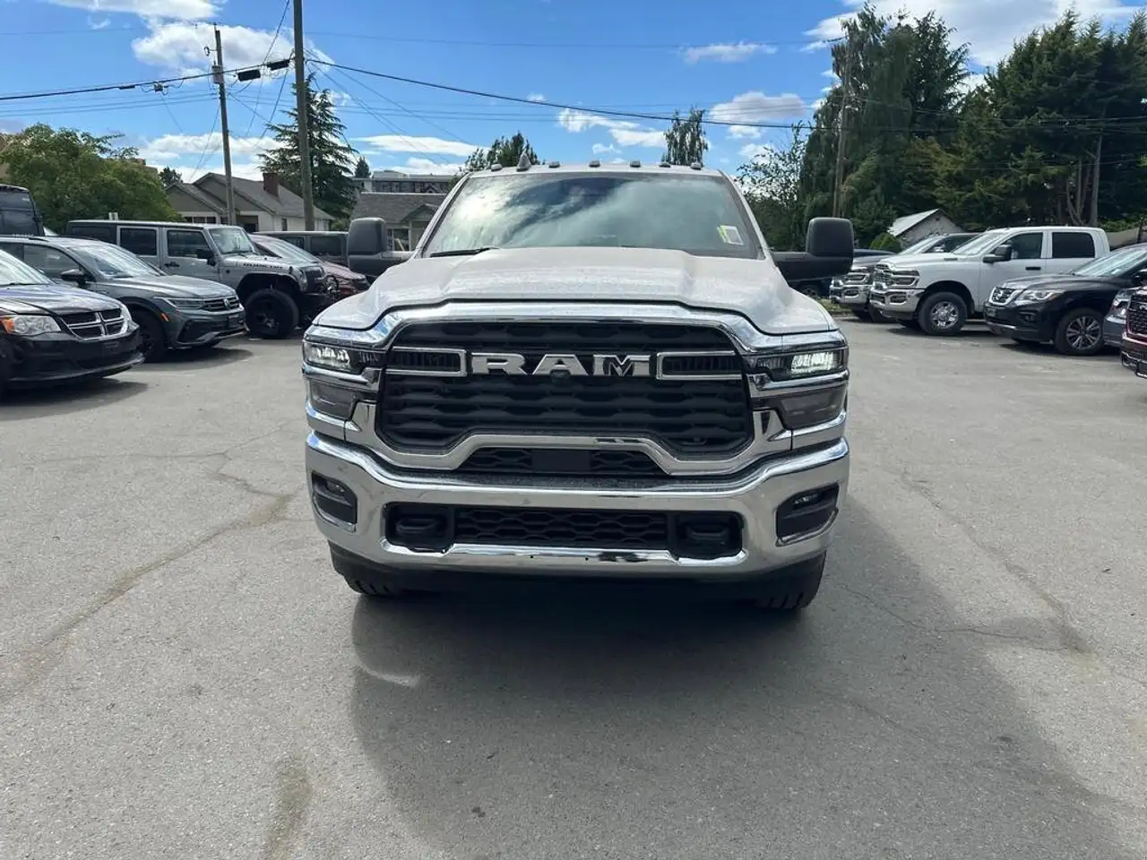 RAM 3500 снимка RAM 3500