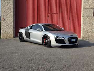 R8 Coupe 4.2 V8 quattro r-tronic - FRIZIONE NUOVA