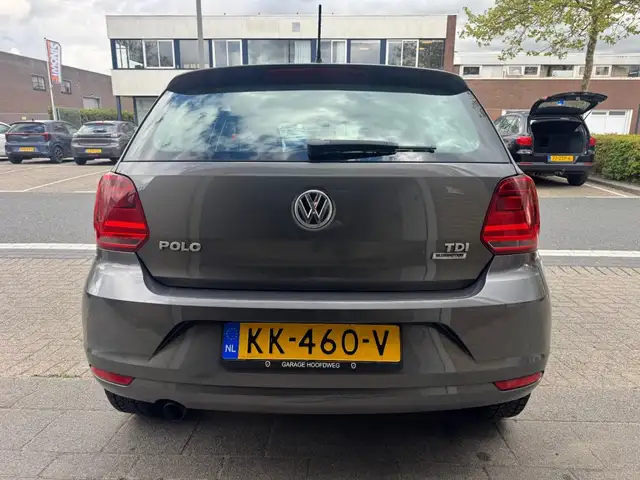 Volkswagen Polo view 7