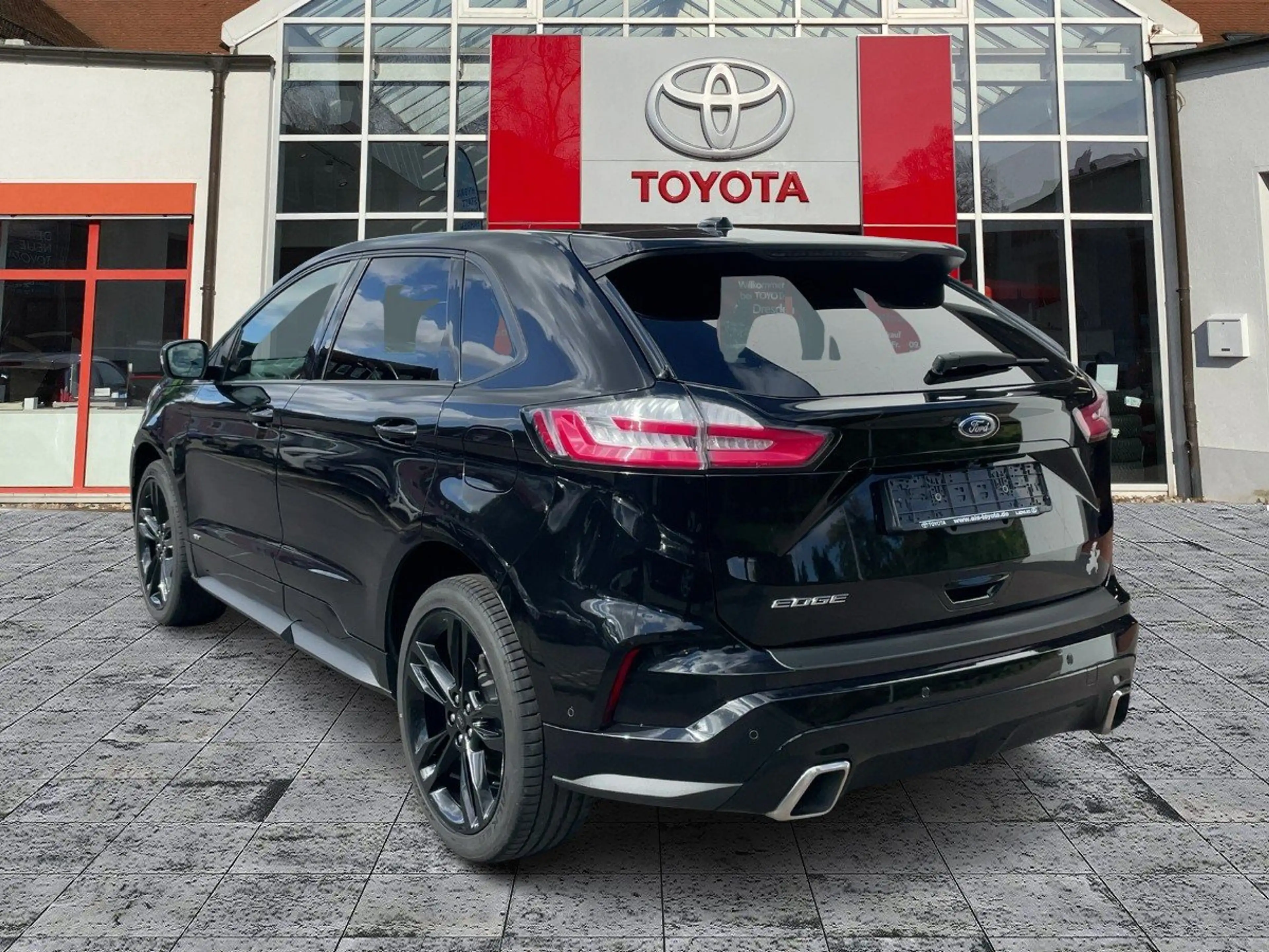 Ford Edge 2.0 EcoBlue 4x4 ST-Line Standheizung — photo 4