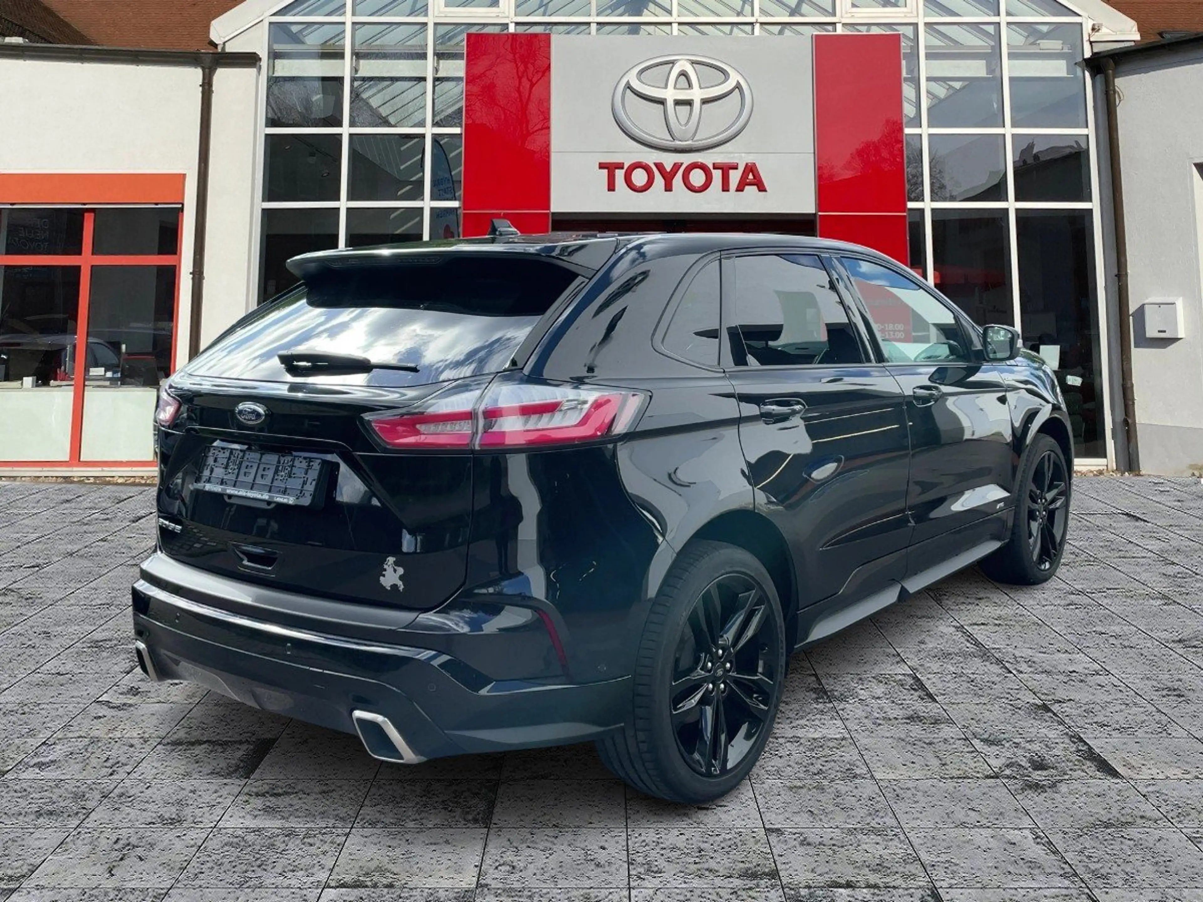 Ford Edge 2.0 EcoBlue 4x4 ST-Line Standheizung — photo 5