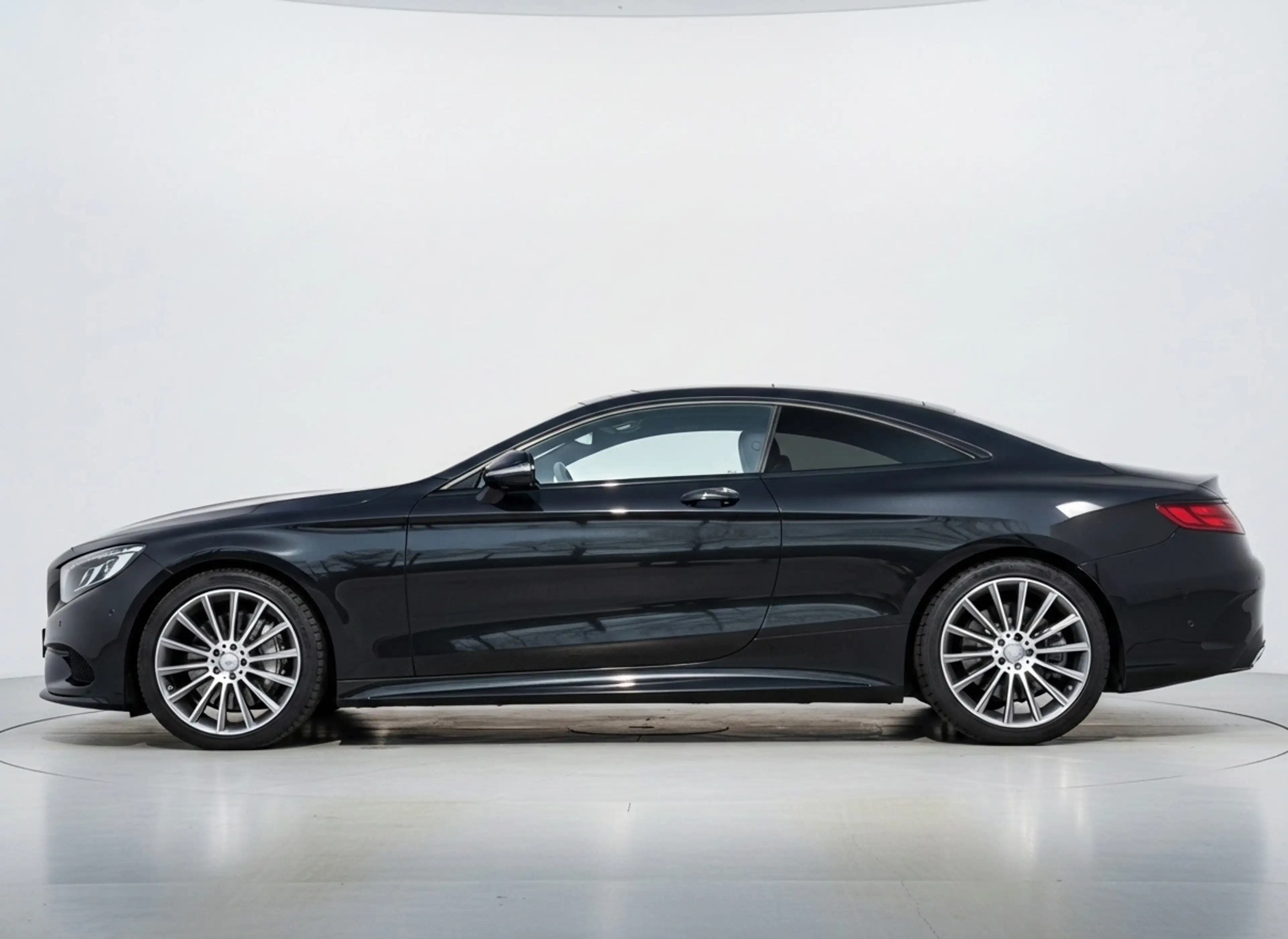 Mercedes-Benz S 500 Coupé S 4Matic AMG Designo — photo 3