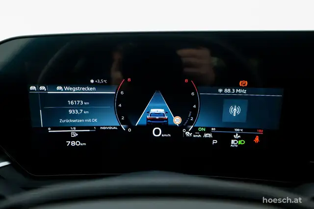 Audi A5 Avant TFSI 2xS-LINE BLACK MEGADEAL -39% Ansicht 11