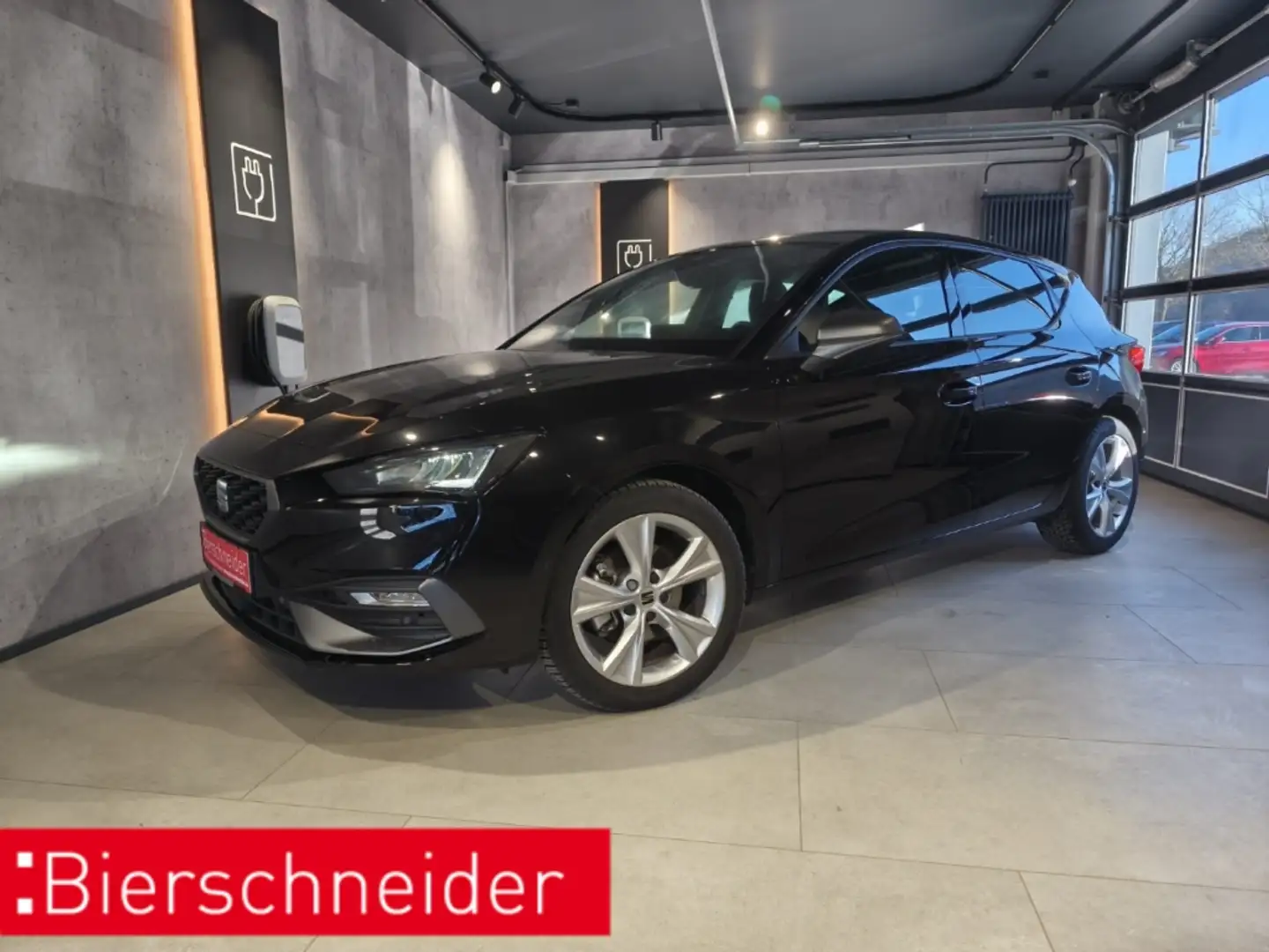 SEAT Leon 1.5 eTSI DSG FR ab 199,- 990,- Anzahlung KAMERA NA Noir - 1