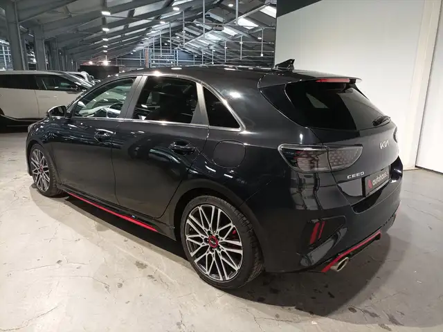 Kia Ceed view 4