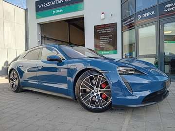 Sport Turismo 4 S PANO/AIRSUS/HEADUP/MASSAGE