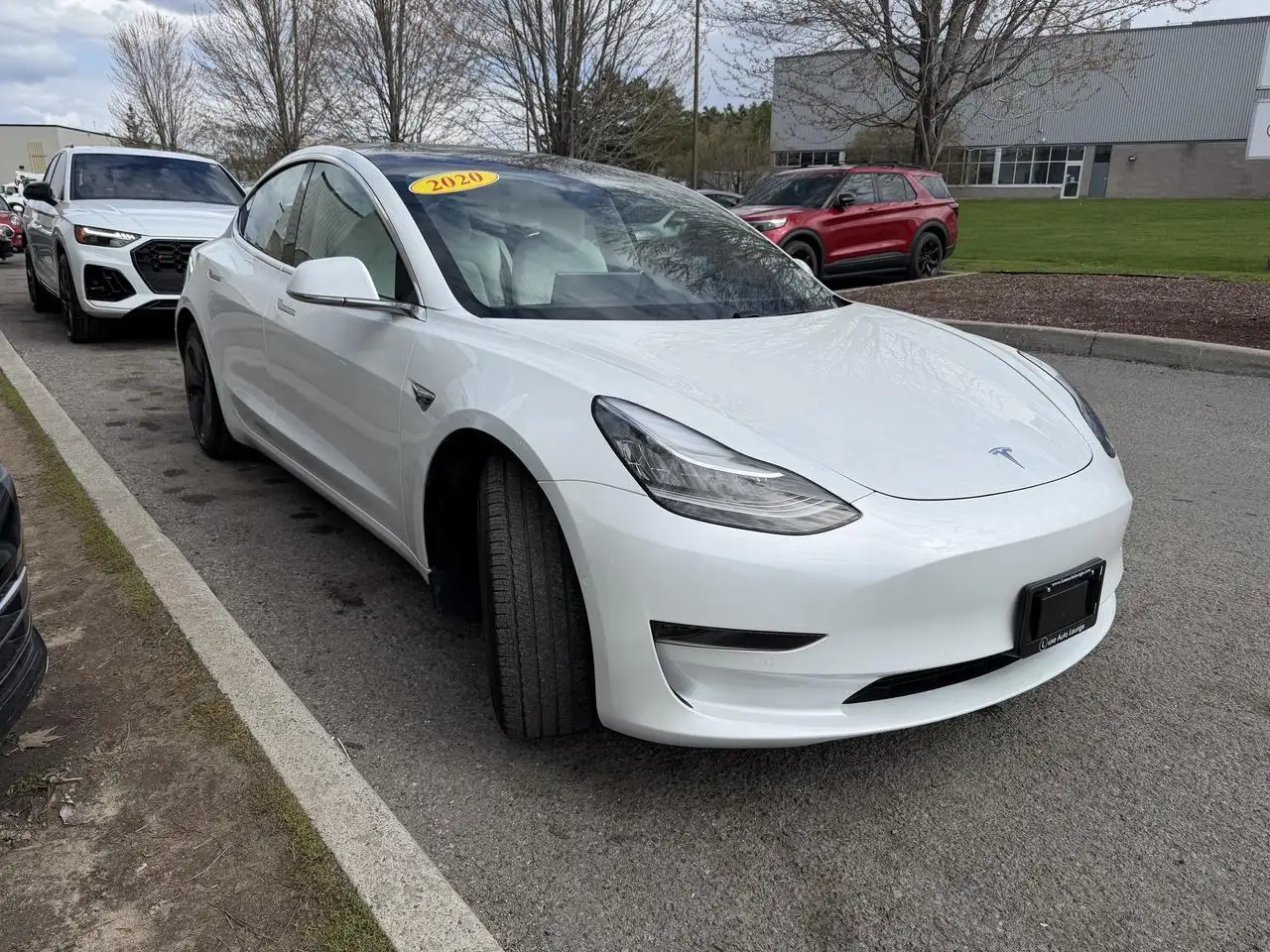 Tesla Model 3 fotografie Tesla Model 3