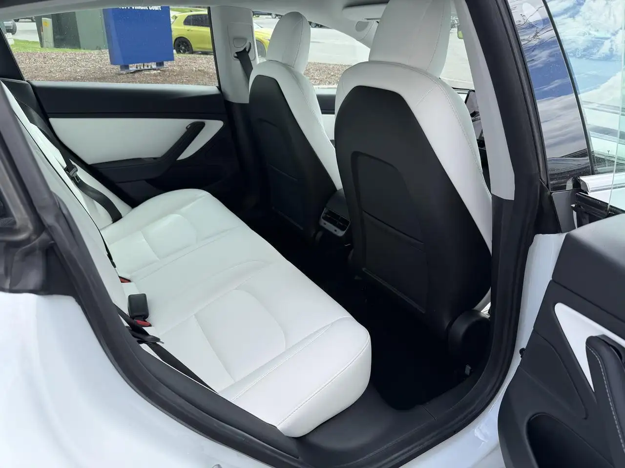 Tesla Model 3 fotografie Tesla Model 3
