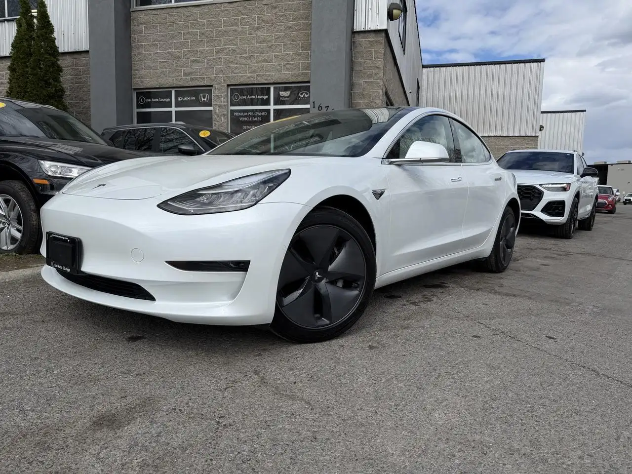 Tesla Model 3 fotografie Tesla Model 3