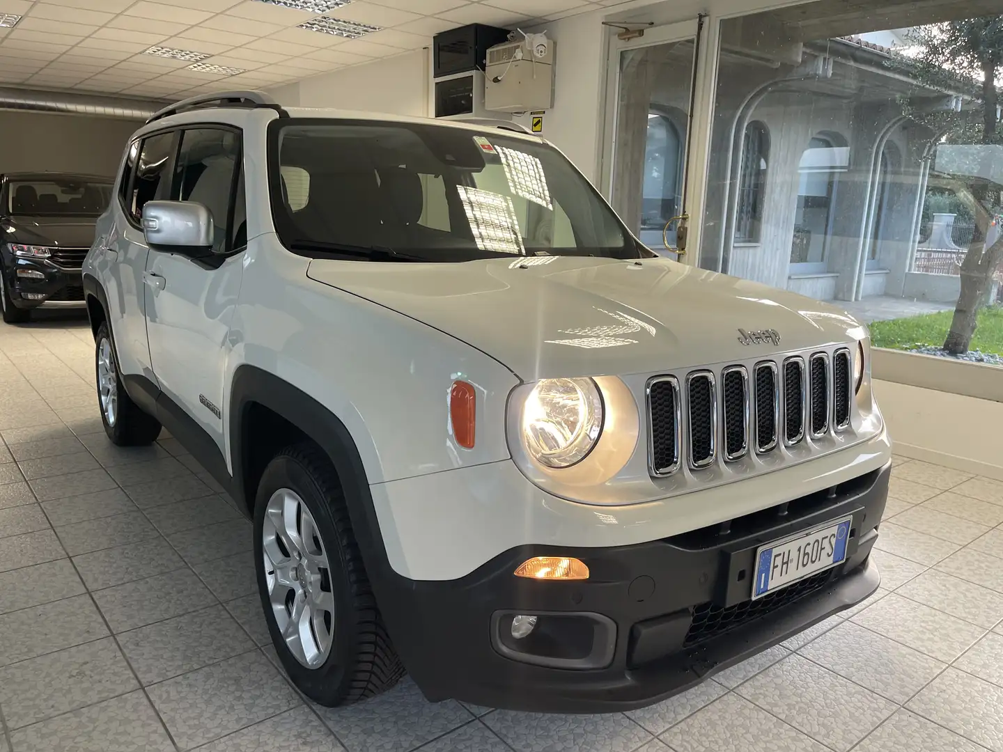 Jeep Renegade Renegade 2.0 mjt Limited 4wd 140cv auto Bianco - 1