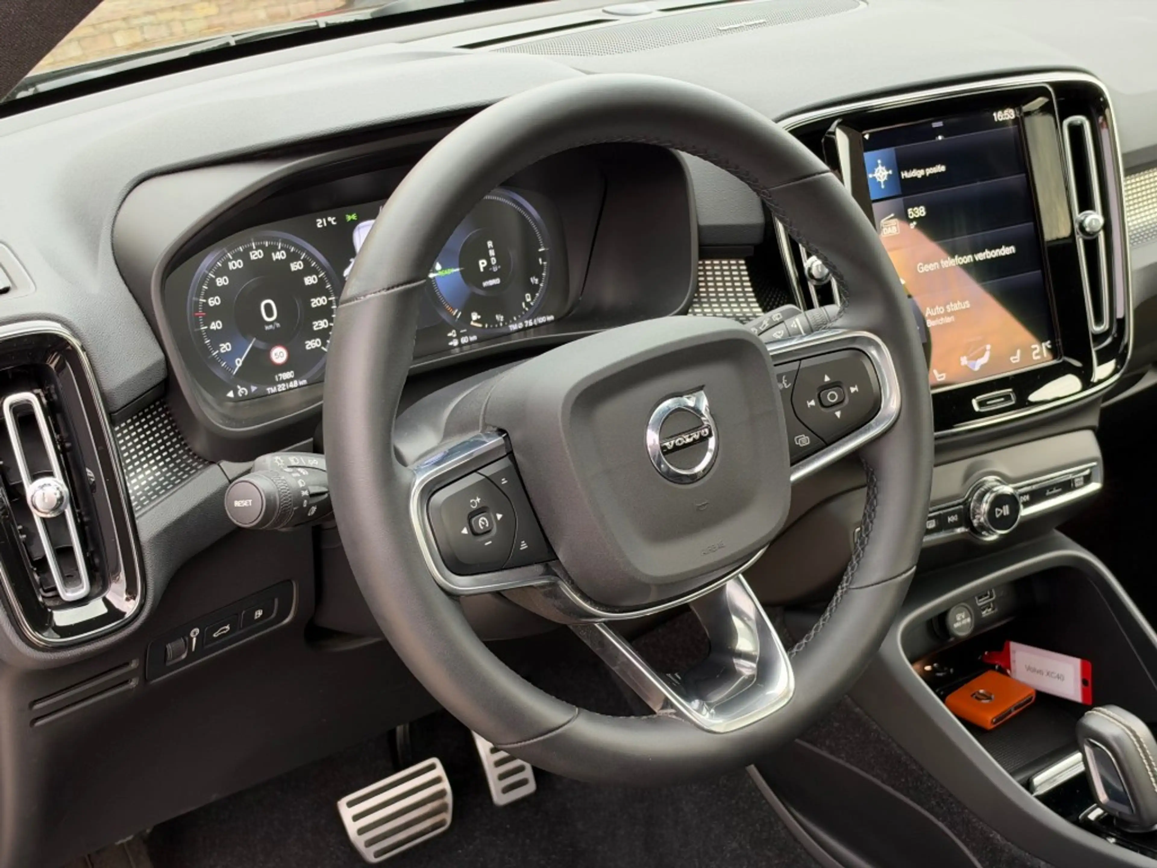 Volvo XC40 1.5 T4 Recharge R-DESIGN Panodak Leer Stuurverwarm — photo 36