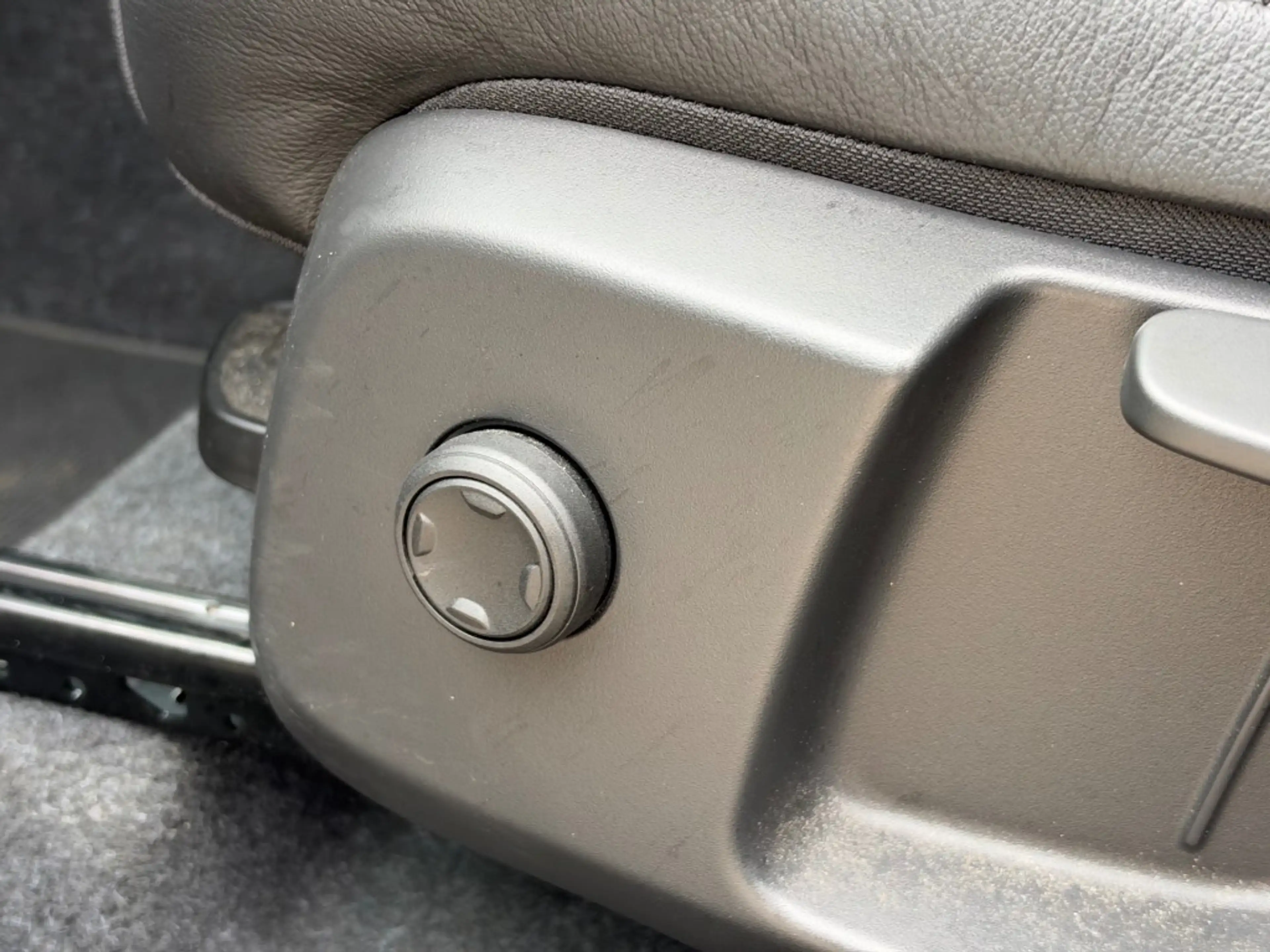 Volvo XC40 1.5 T4 Recharge R-DESIGN Panodak Leer Stuurverwarm — photo 33