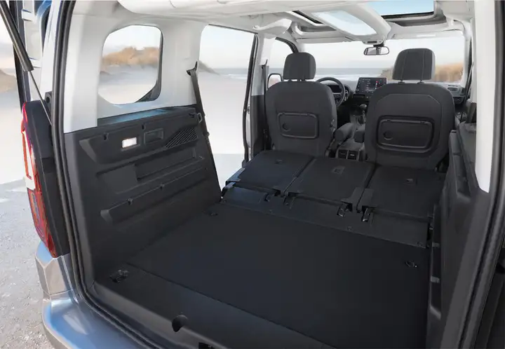 Opel Combo 2026, foto 32