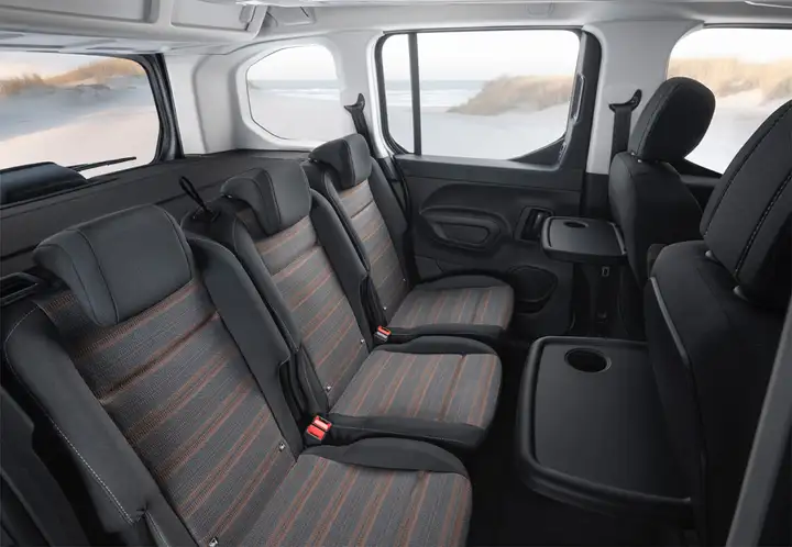 Opel Combo 2026, foto 33