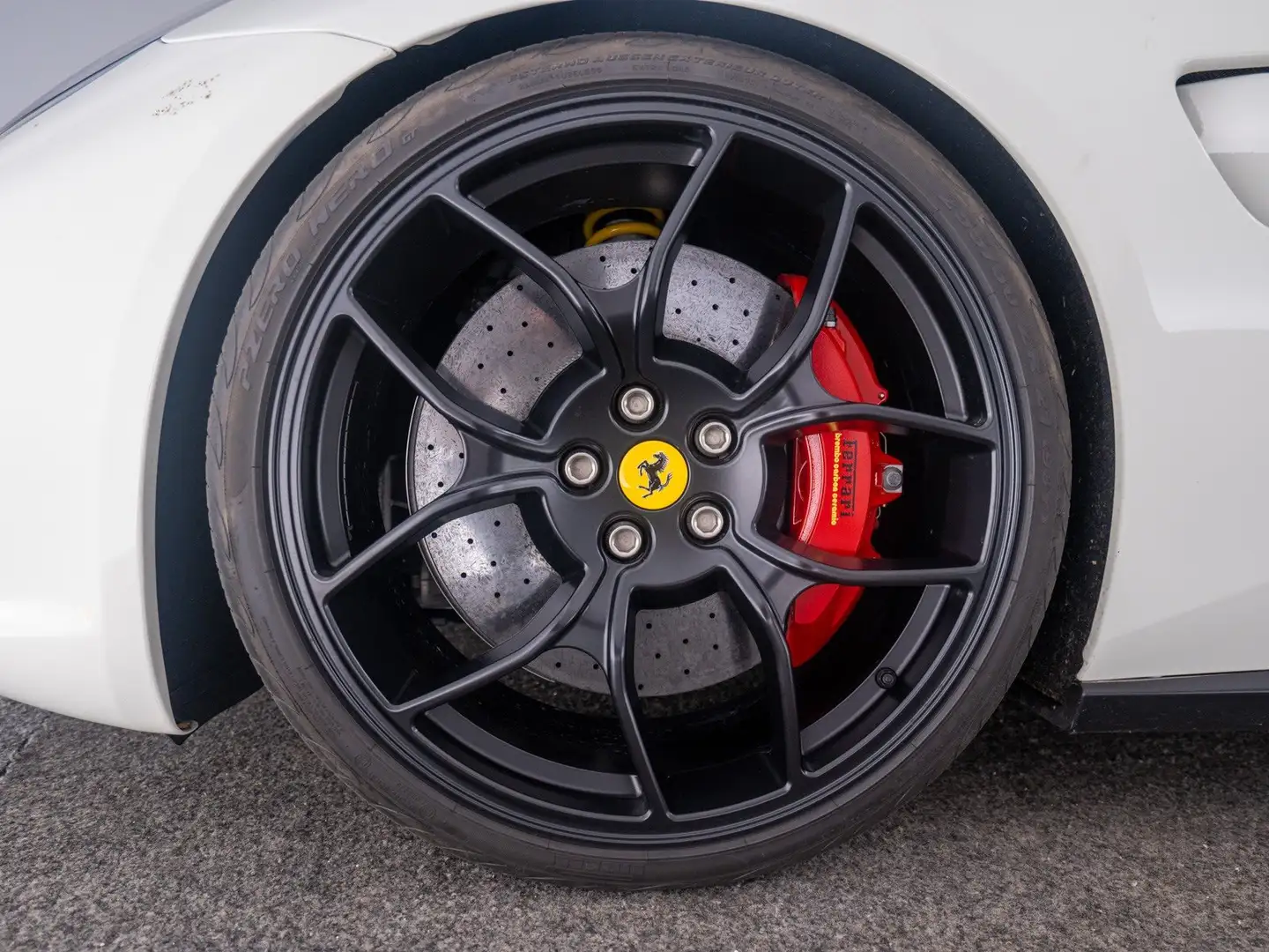 Ferrari GTC4 Lusso GTC4Lusso Alb - 2