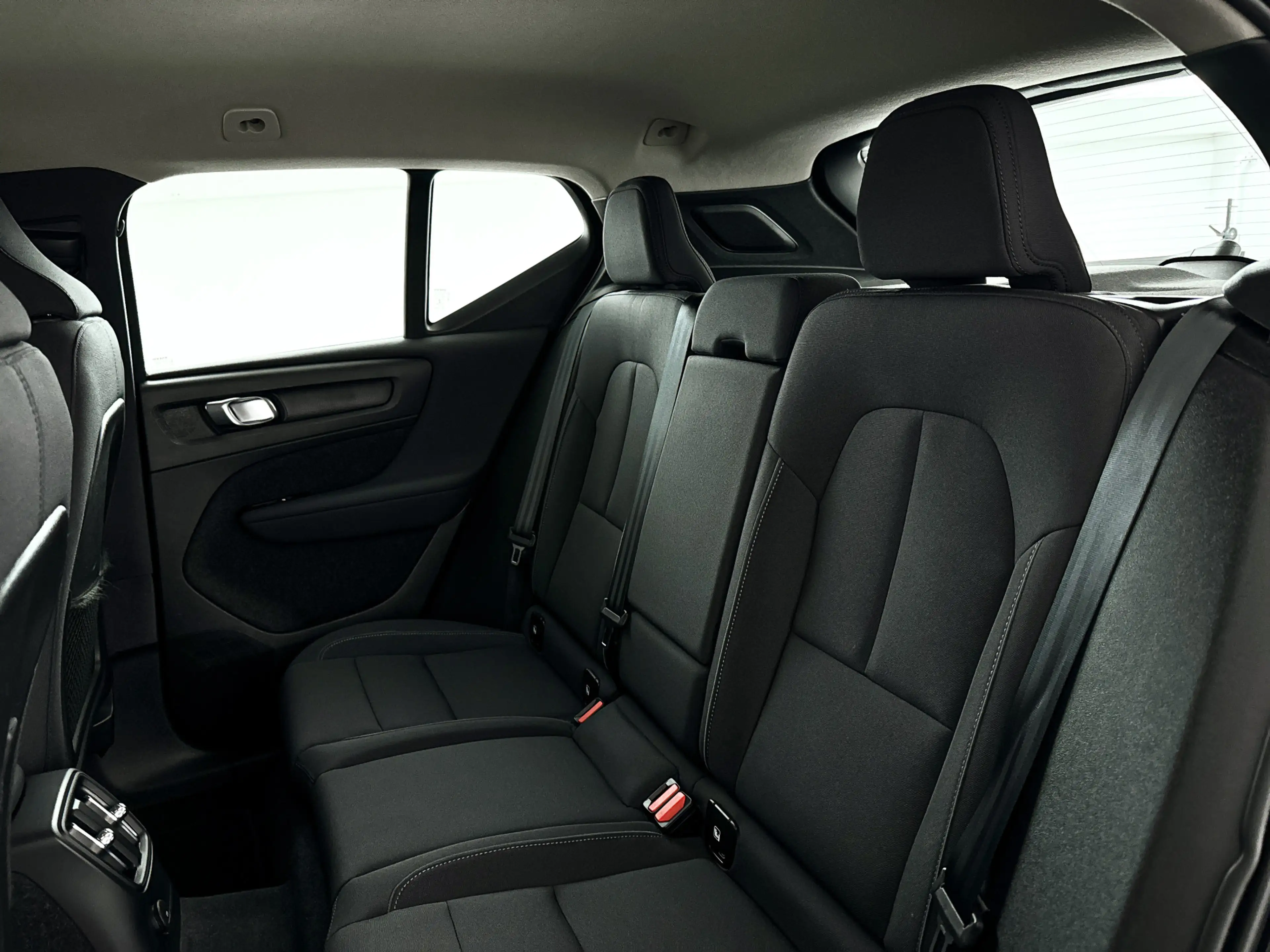 Volvo XC40 T4 Recharge Inscription Expression | SOH 89% | Par — photo 11
