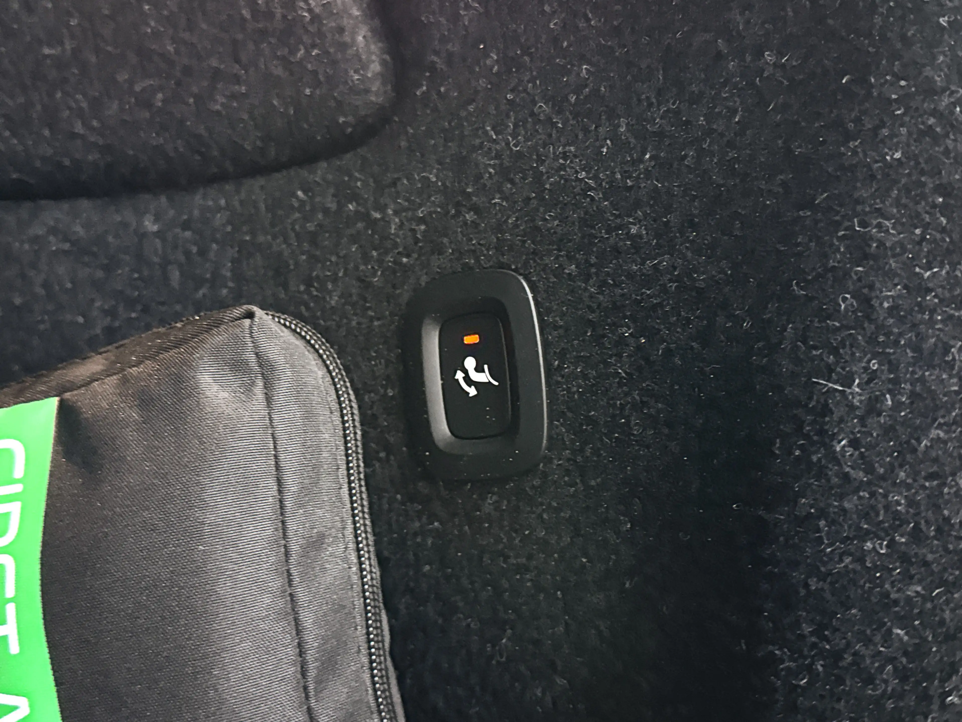 Volvo XC40 T4 Recharge Inscription Expression | SOH 89% | Par — photo 15