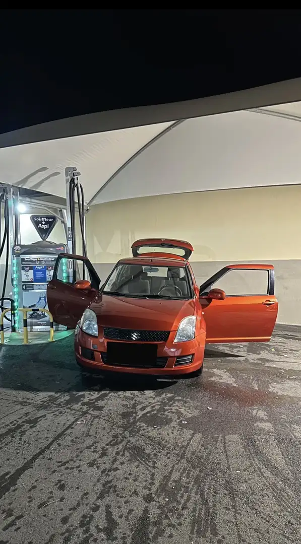 Suzuki Swift 1.3 DDiS 75ch GLX - 2