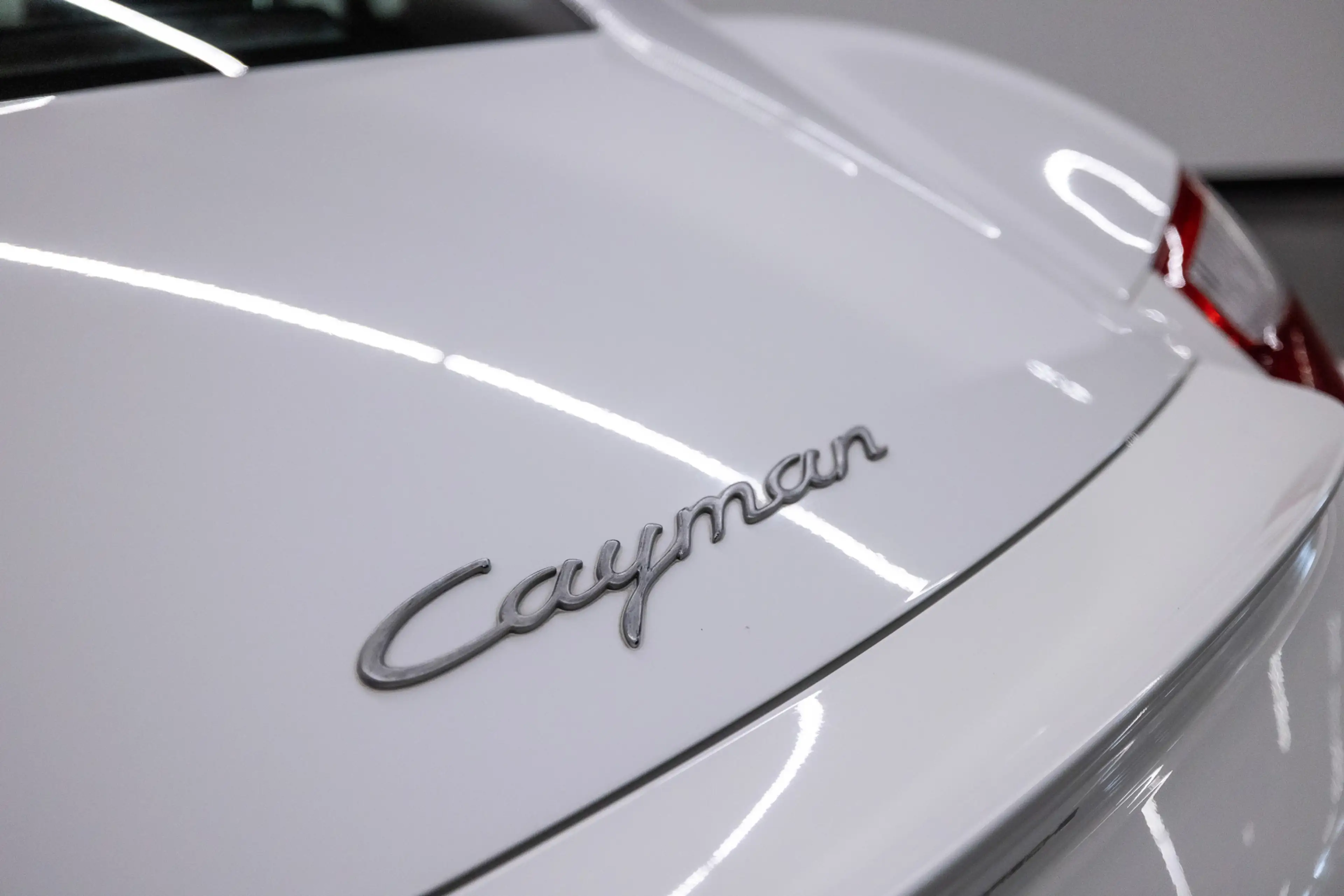 Porsche Cayman 2.7 — photo 29