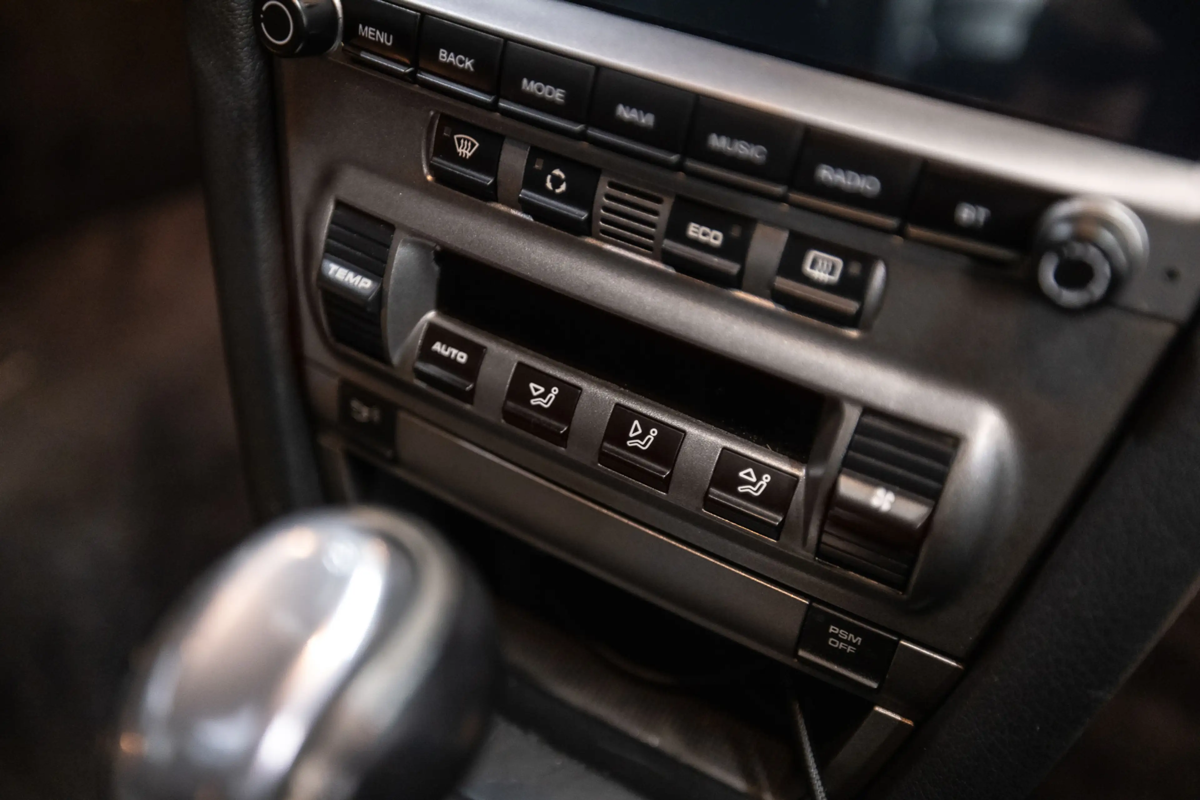 Porsche Cayman 2.7 — photo 26