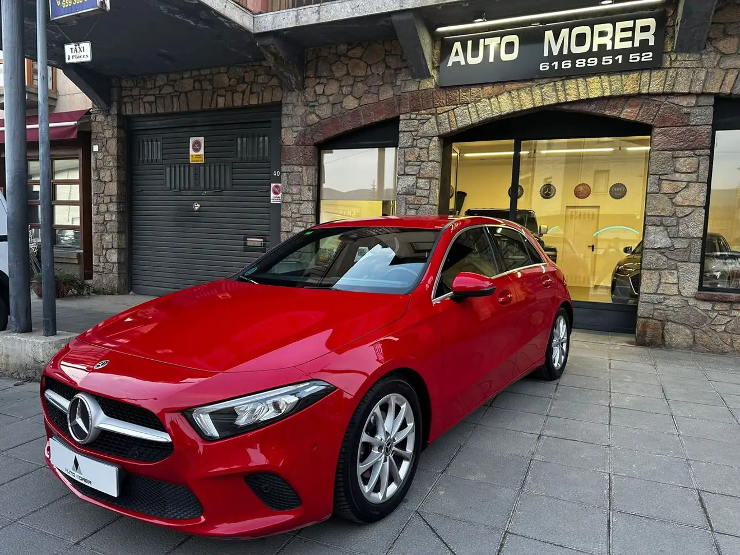 Mercedes-Benz A 180 180d 7G-DCT Rood - 2