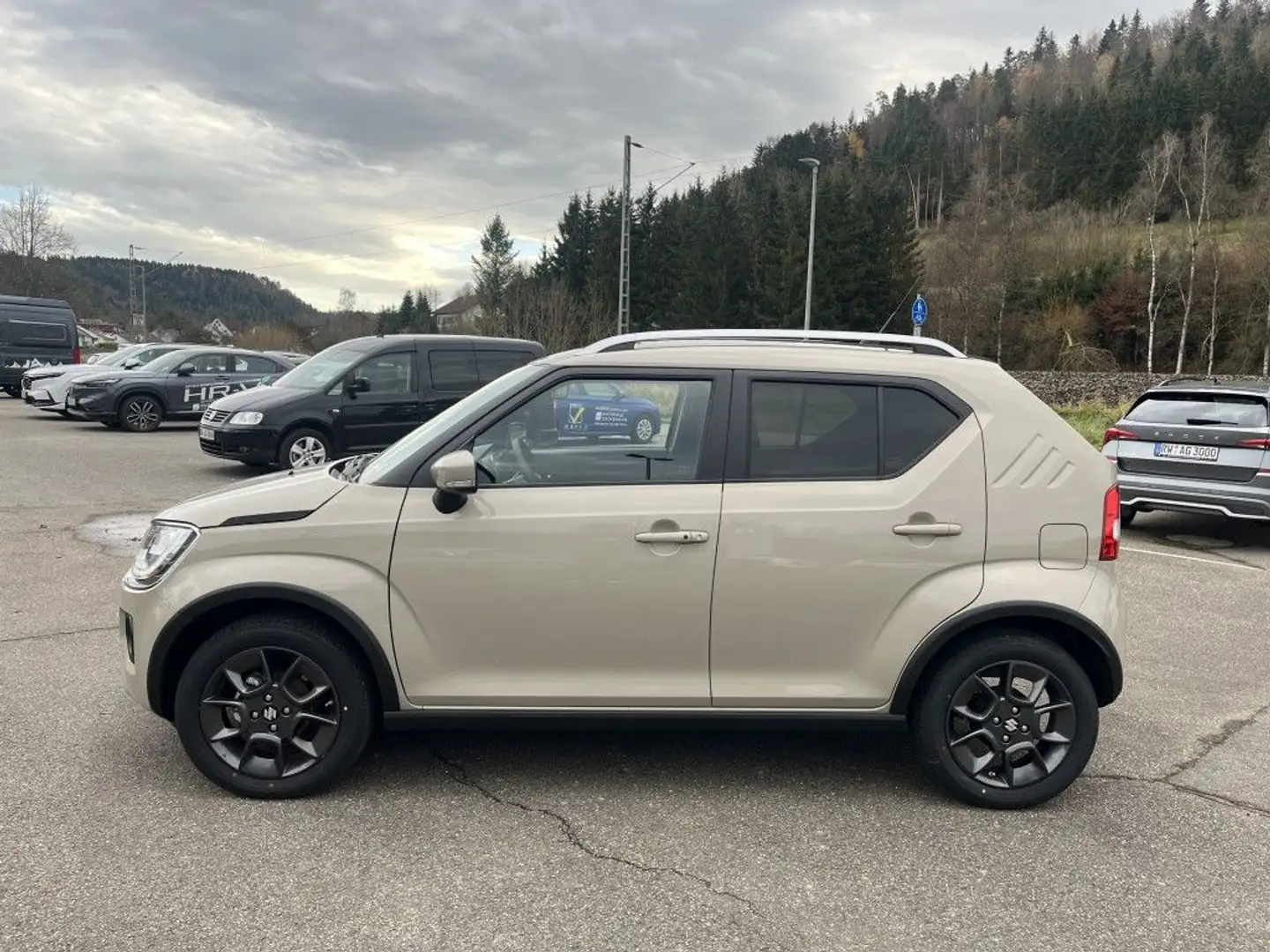 Suzuki Ignis 1.2 Dualjet Hybrid Comfort+ Beige - 2