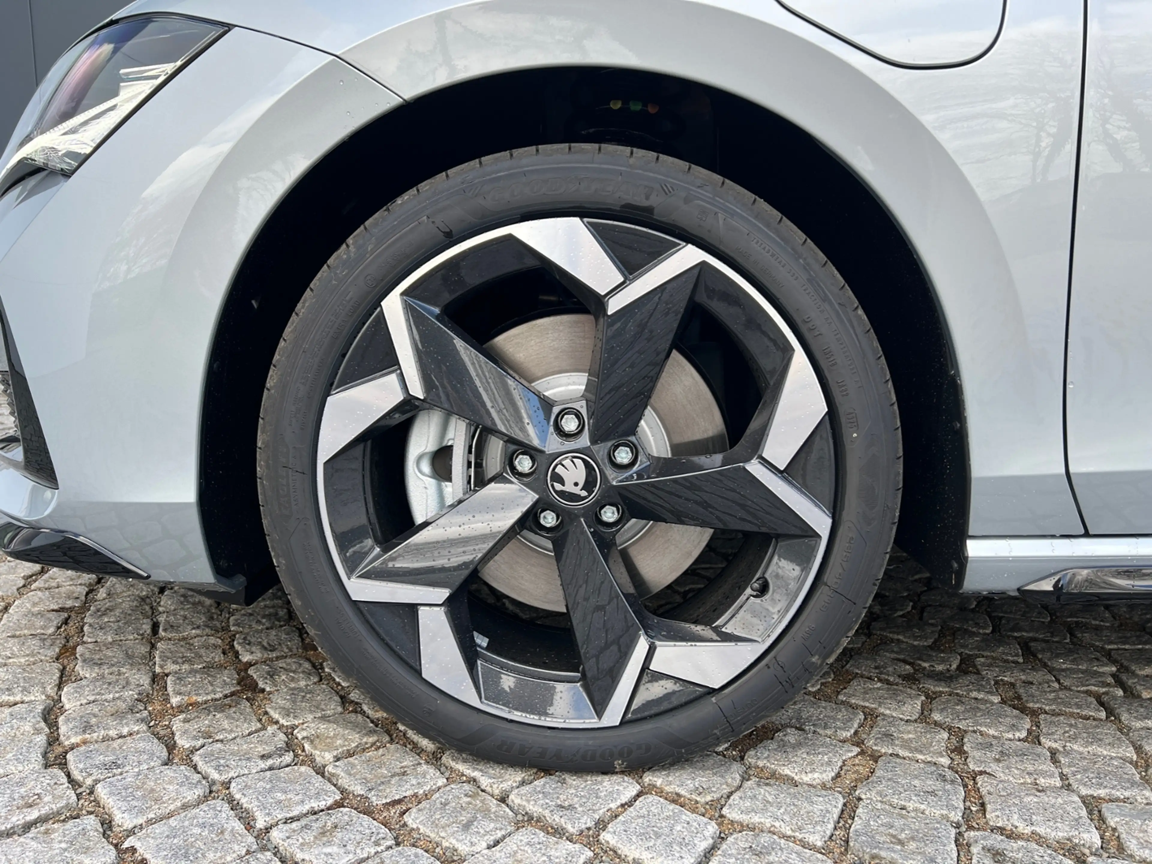 Skoda Superb Combi  Sportline 1.5 TSI IV DSG *AHK, Navi, 19"-L — photo 5