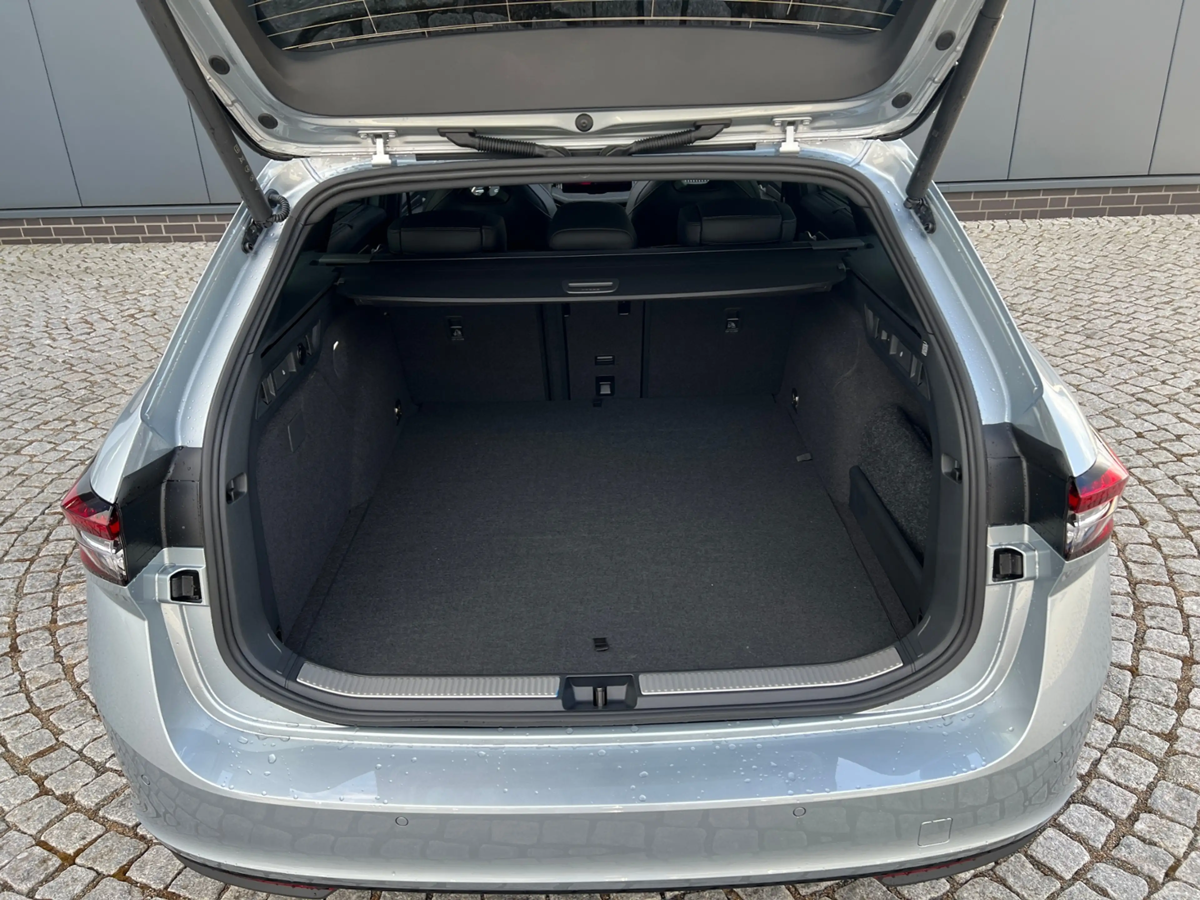 Skoda Superb Combi  Sportline 1.5 TSI IV DSG *AHK, Navi, 19"-L — photo 6