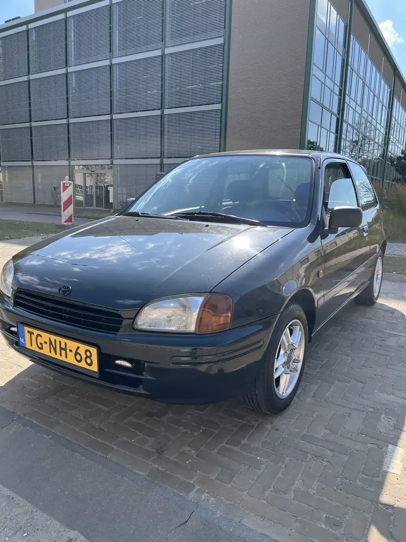 Toyota Starlet 1.3 XLi - 2